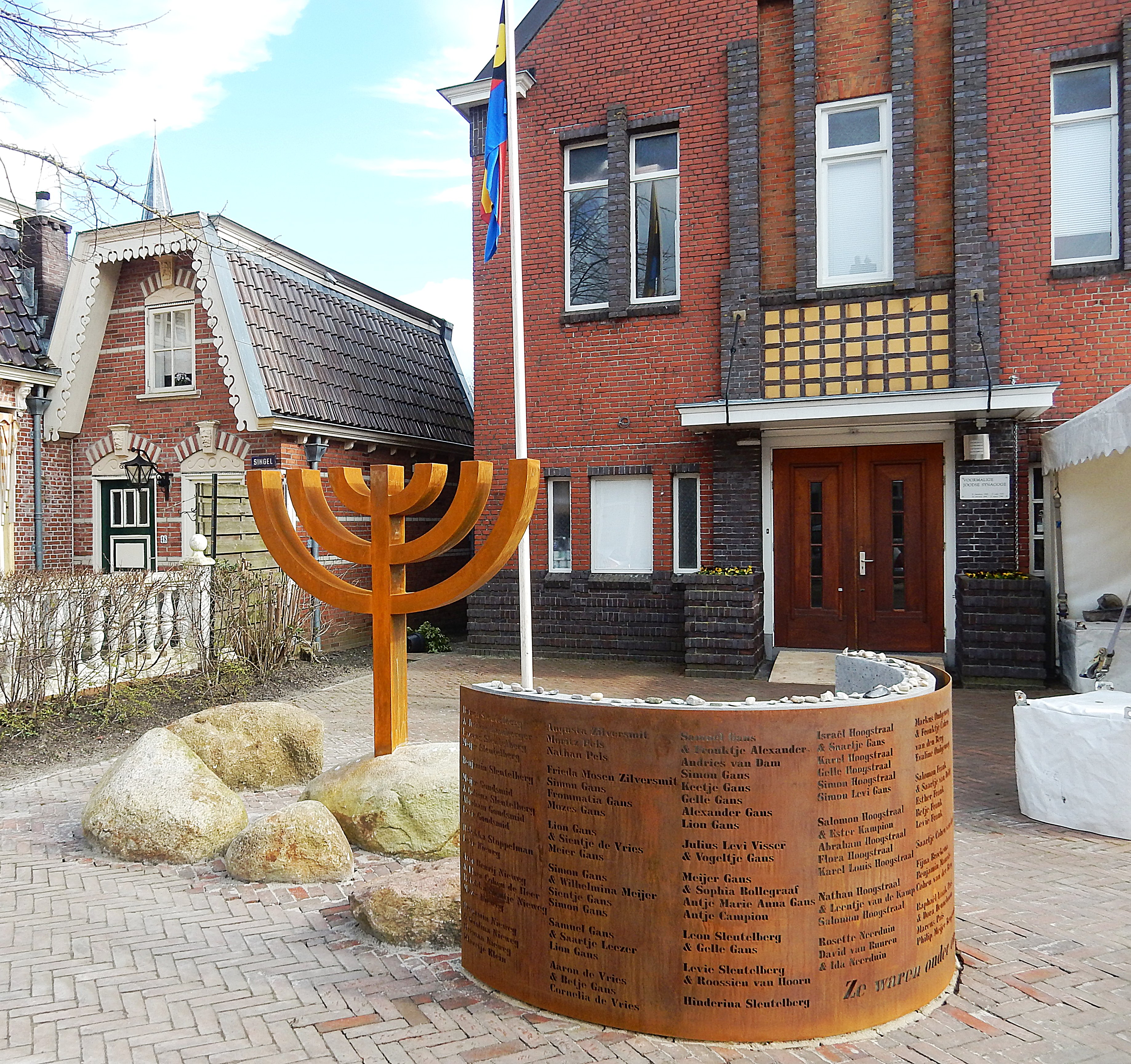 Het Joodse monument Licht der Zee.JPG